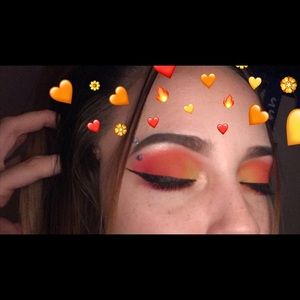 Meet your Posher, Taryn